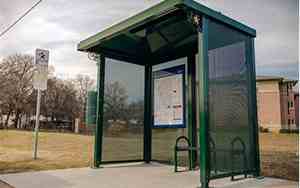 busstop的中文翻译